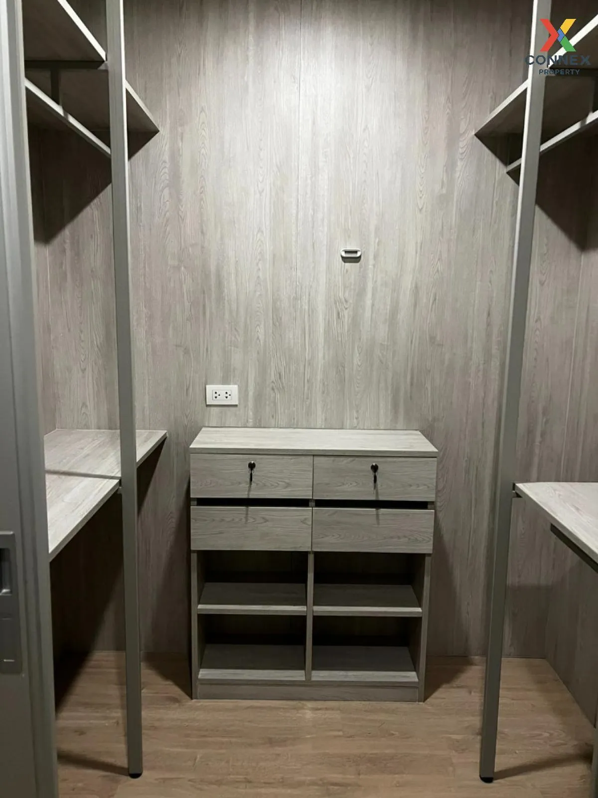 For Rent Condo , Lumpini Selected Sutthisan - Saphankwai , BTS-Sa