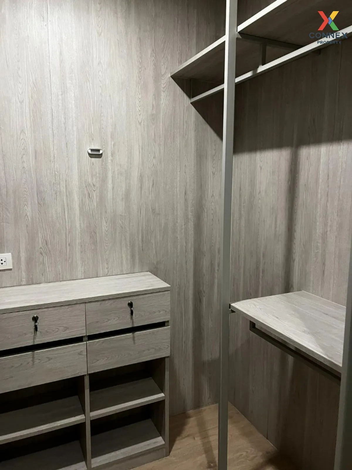 For Rent Condo , Lumpini Selected Sutthisan - Saphankwai , BTS-Sa