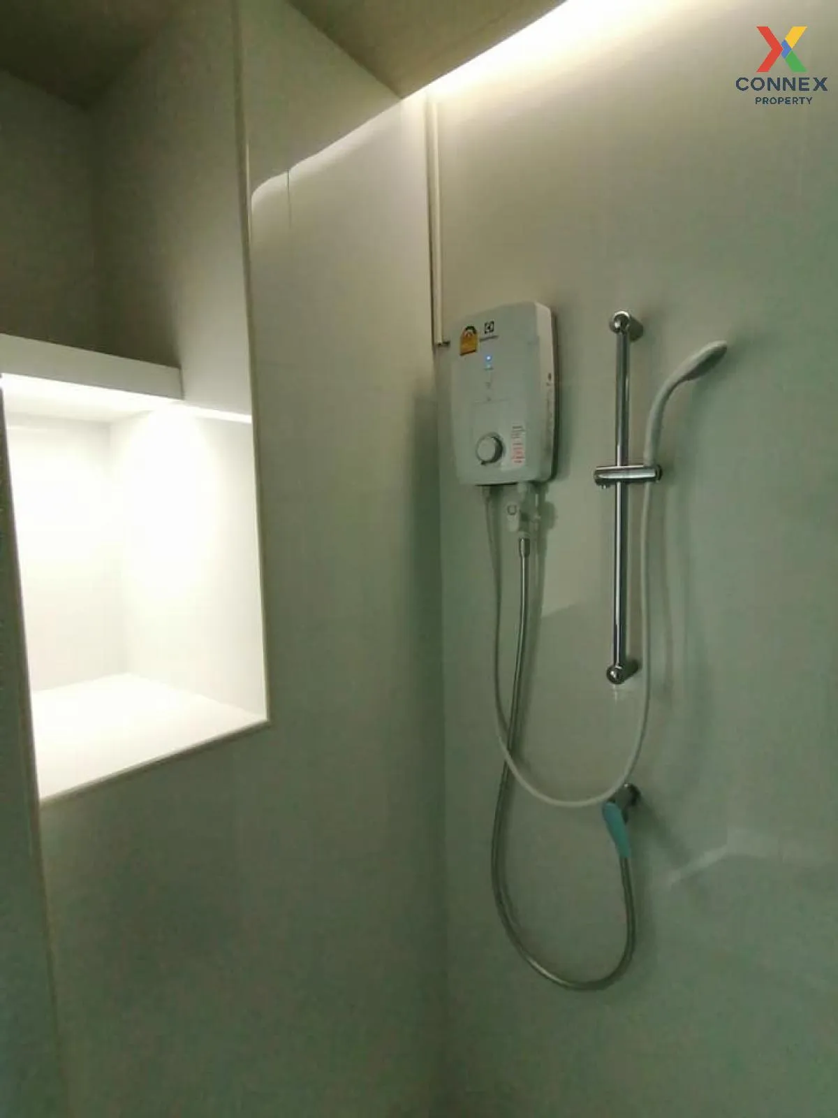 For Rent Condo , Triple Y Residence , MRT-Sam Yan , Wang Mai , Pa