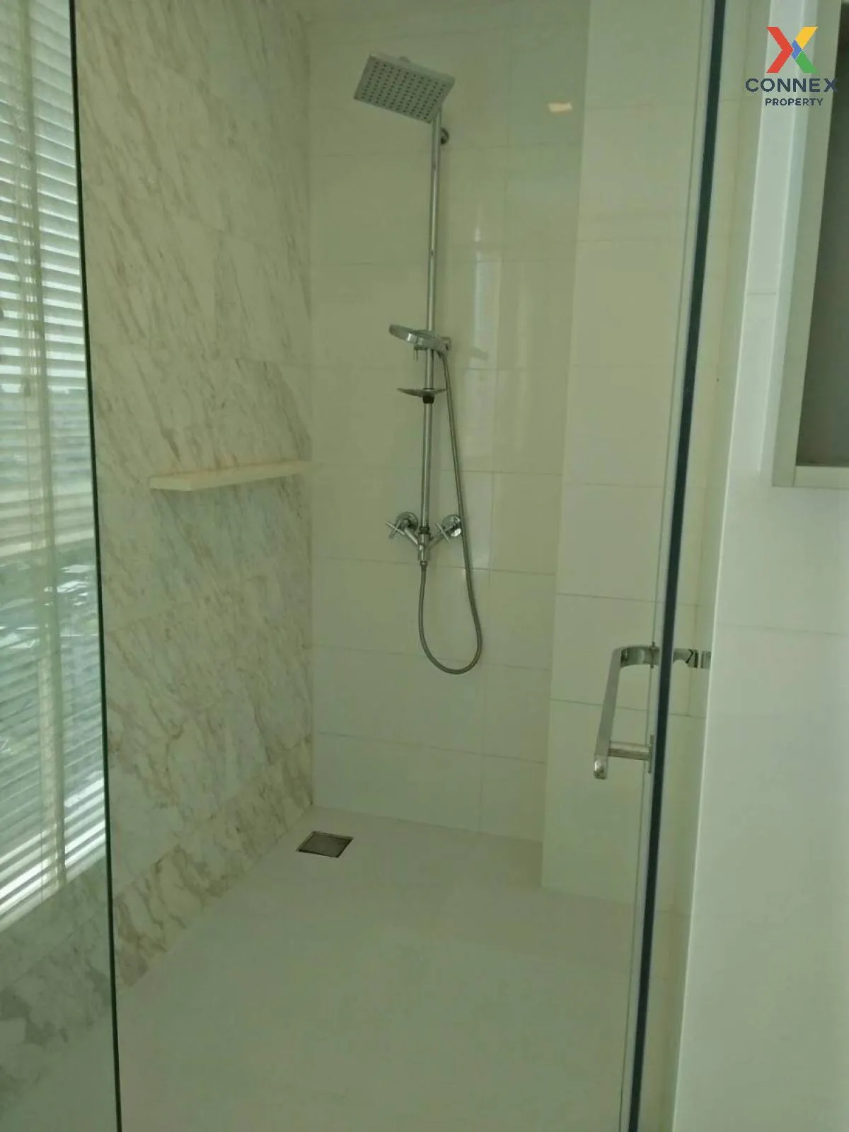 เช่าคอนโด  เอช คิว ทองหล่อ BTS-ทองหล่อ คลองตันเหนือ เขต วัฒนา กรุ