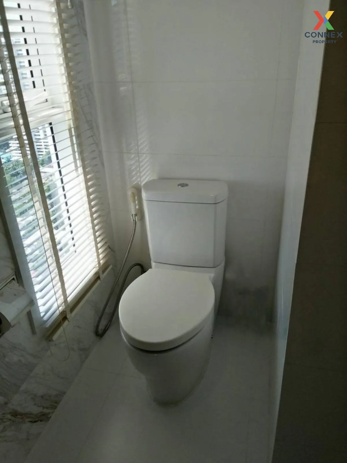 เช่าคอนโด  เอช คิว ทองหล่อ BTS-ทองหล่อ คลองตันเหนือ เขต วัฒนา กรุ