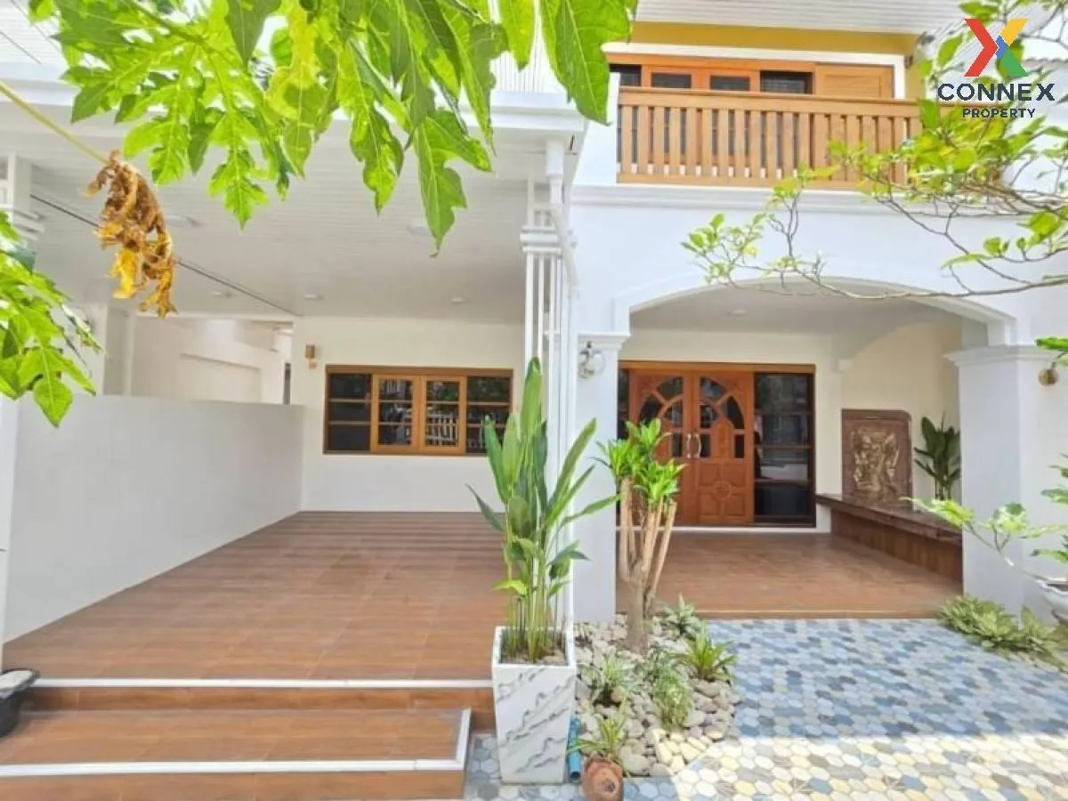 ขายทาวน์เฮ้าส์/ทาวน์โฮม  บ้านบัวทอง 4 บ้านกล้วย-ไทรน้อย รีโนเวทให 4