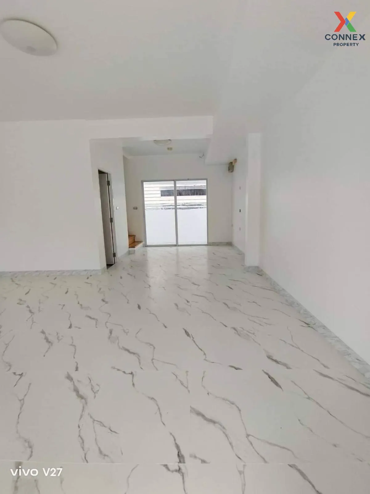 ขายทาวน์เฮ้าส์/ทาวน์โฮม  อินดี้ ประชาอุทิศ 1 ห้องมุม รีโนเวทใหม่  ขายทาวน์เฮ้าส์/ทาวน์โฮม  อินดี้ ประชาอุทิศ 1 ห้องมุม รีโนเวทใหม่