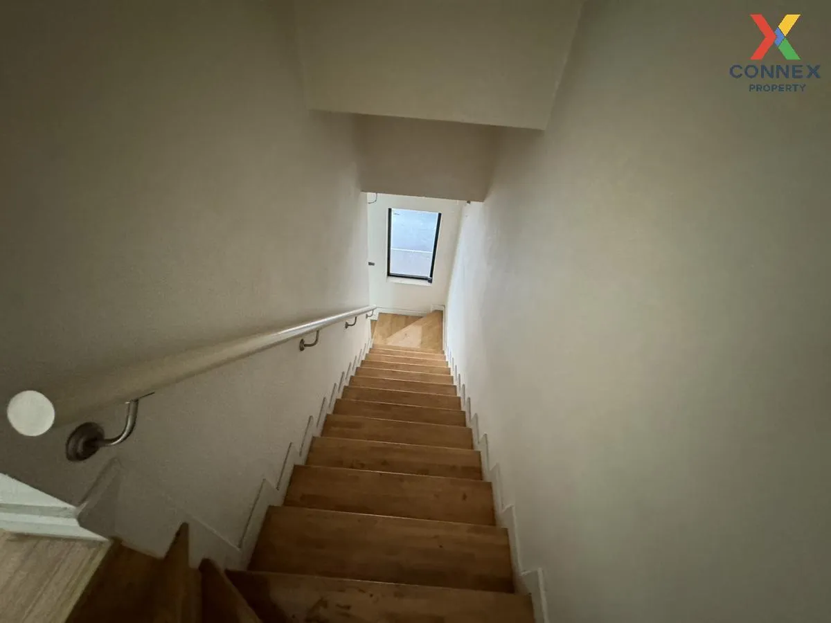 For Sale Townhouse/Townhome  , SIXNATURE KALPAPRUEK , MRT-Lak Son