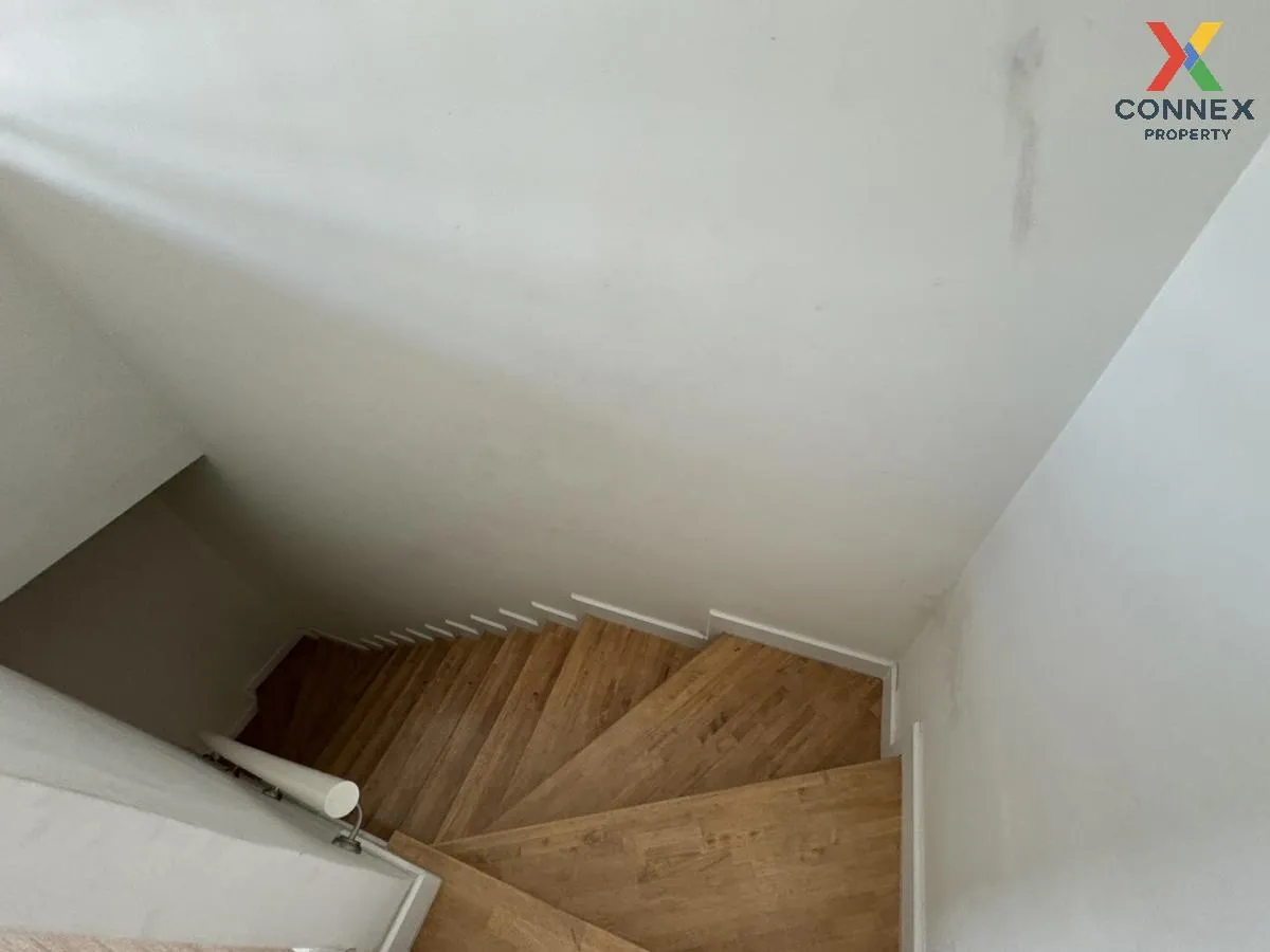 For Sale Townhouse/Townhome  , SIXNATURE KALPAPRUEK , MRT-Lak Son