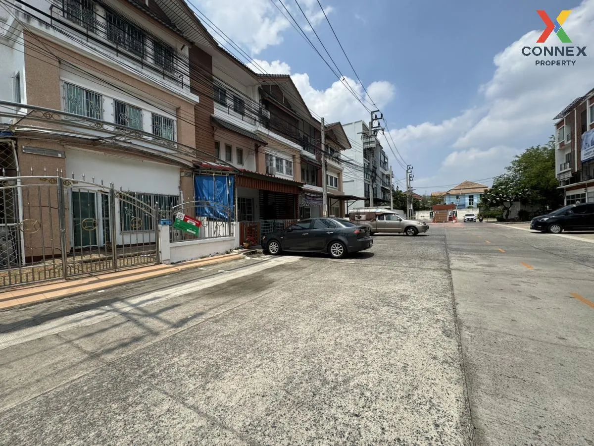 ขายทาวน์เฮ้าส์/ทาวน์โฮม  ประชาสุขเลคแอนด์มอลล์ แสมดำ เขต บางขุนเท 2