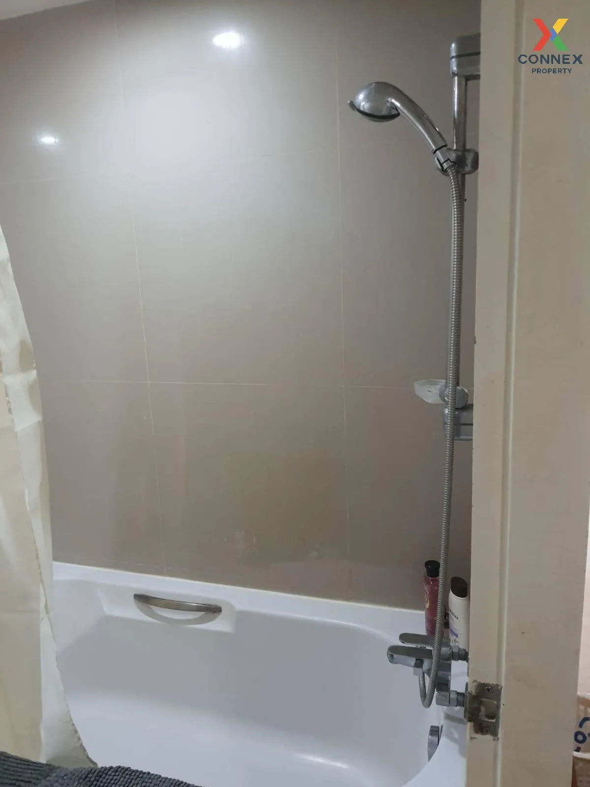 เช่าคอนโด  เดอะ เทรนดี้ คอนโดมิเนียม BTS-นานา คลองเตยเหนือ เขต วั