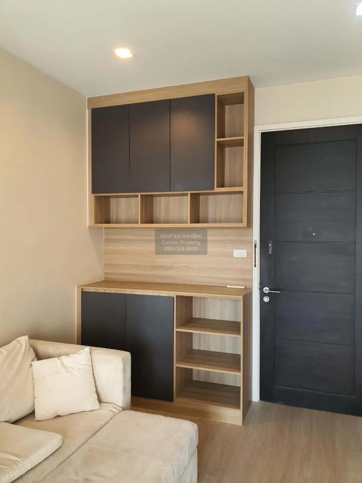 ขายคอนโด  ไอวี สาทร หน้ากว้าง รีโนเวทใหม่ BTS-ช่องนนทรี สีลม เขต  3