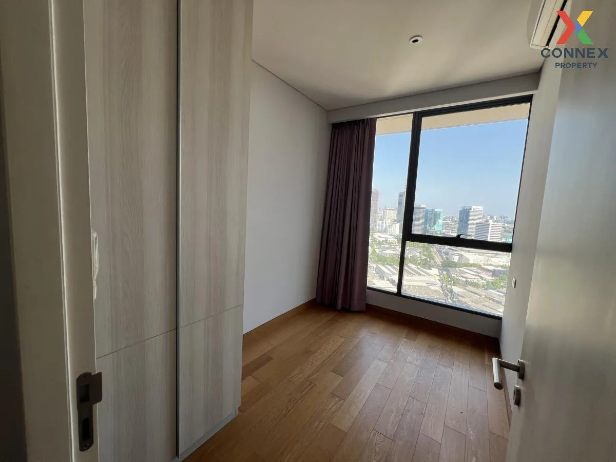 For Sale Condo , The Lumpini 24 , nice view , high floor , BTS-Ph