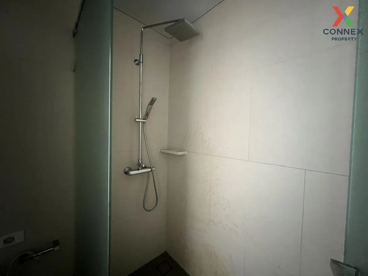 For Sale Condo , The Lumpini 24 , nice view , high floor , BTS-Ph