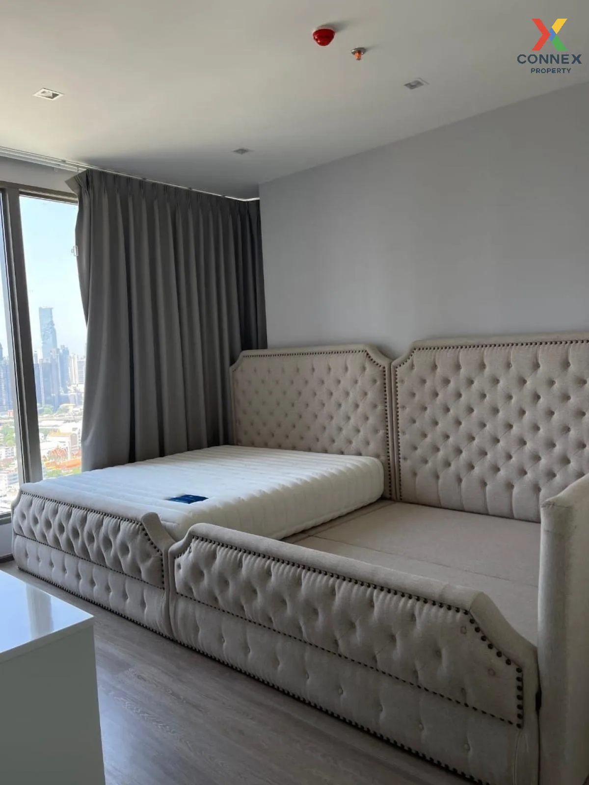 For Rent Condo , RHYTHM Charoenkrung Pavillion , Wat Phraya Krai 