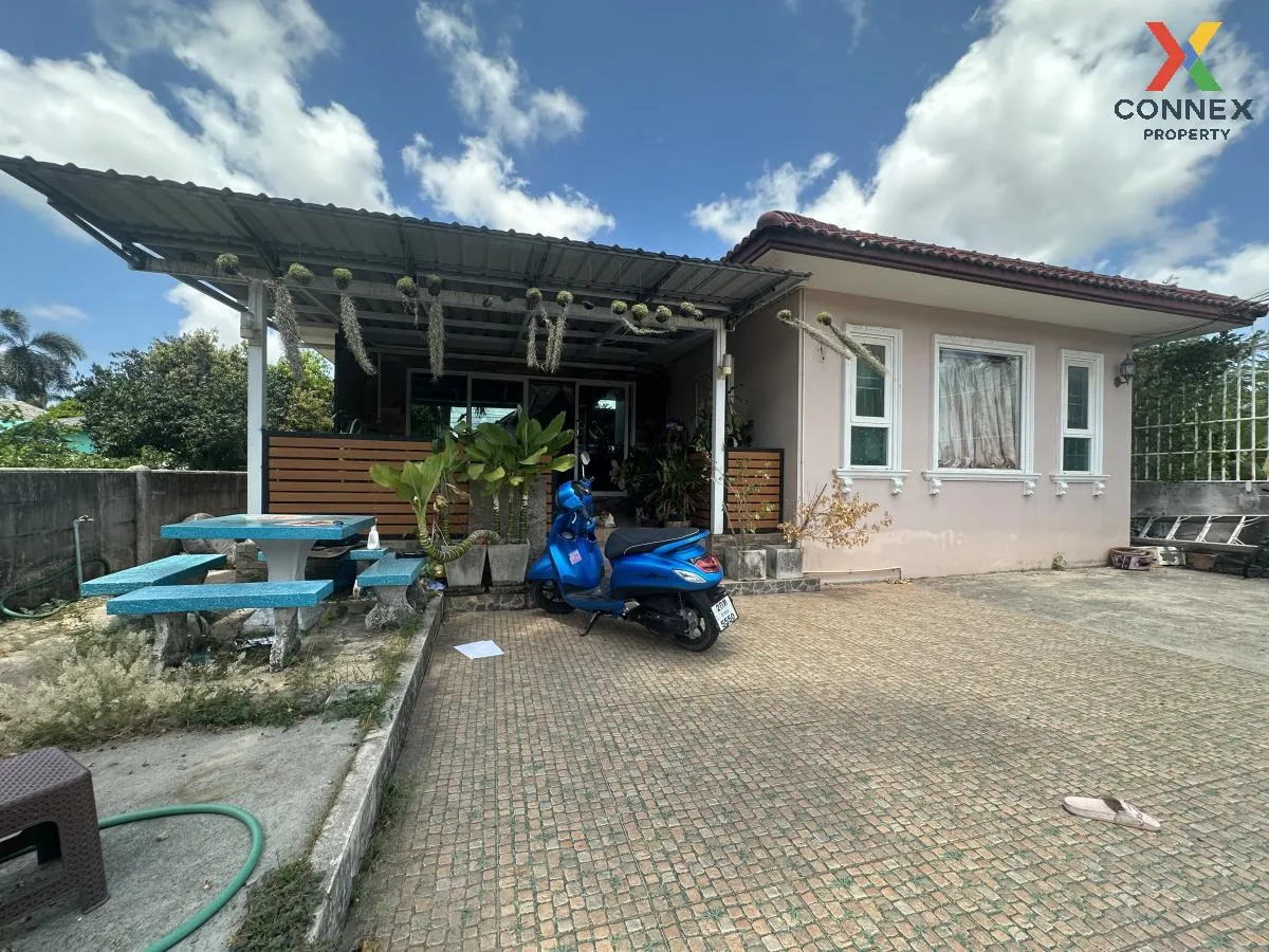 For Sale House , Romsuk Village 7 , corner unit , Ban Chang , Ban For Sale House , Romsuk Village 7 , corner unit , Ban Chang , Ban 2