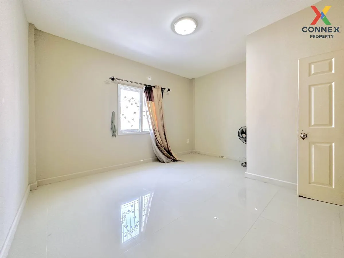 For Sale Townhouse/Townhome  , RK PARK Ramintra-Safari , Bang Cha