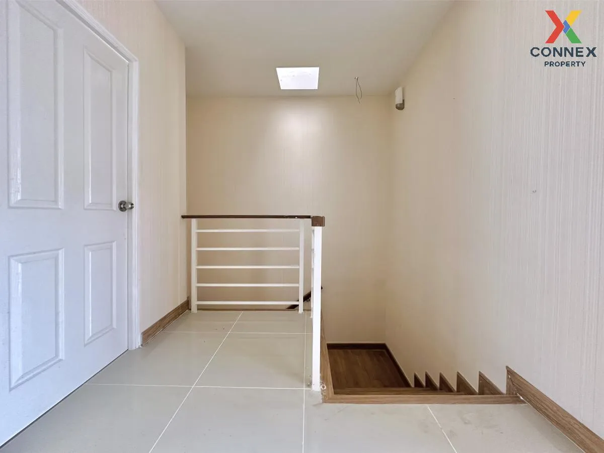 ขายทาวน์เฮ้าส์/ทาวน์โฮม  บ้าน ลภาวัน 3 MRT-ตลาดบางใหญ่ เสาธงหิน บ
