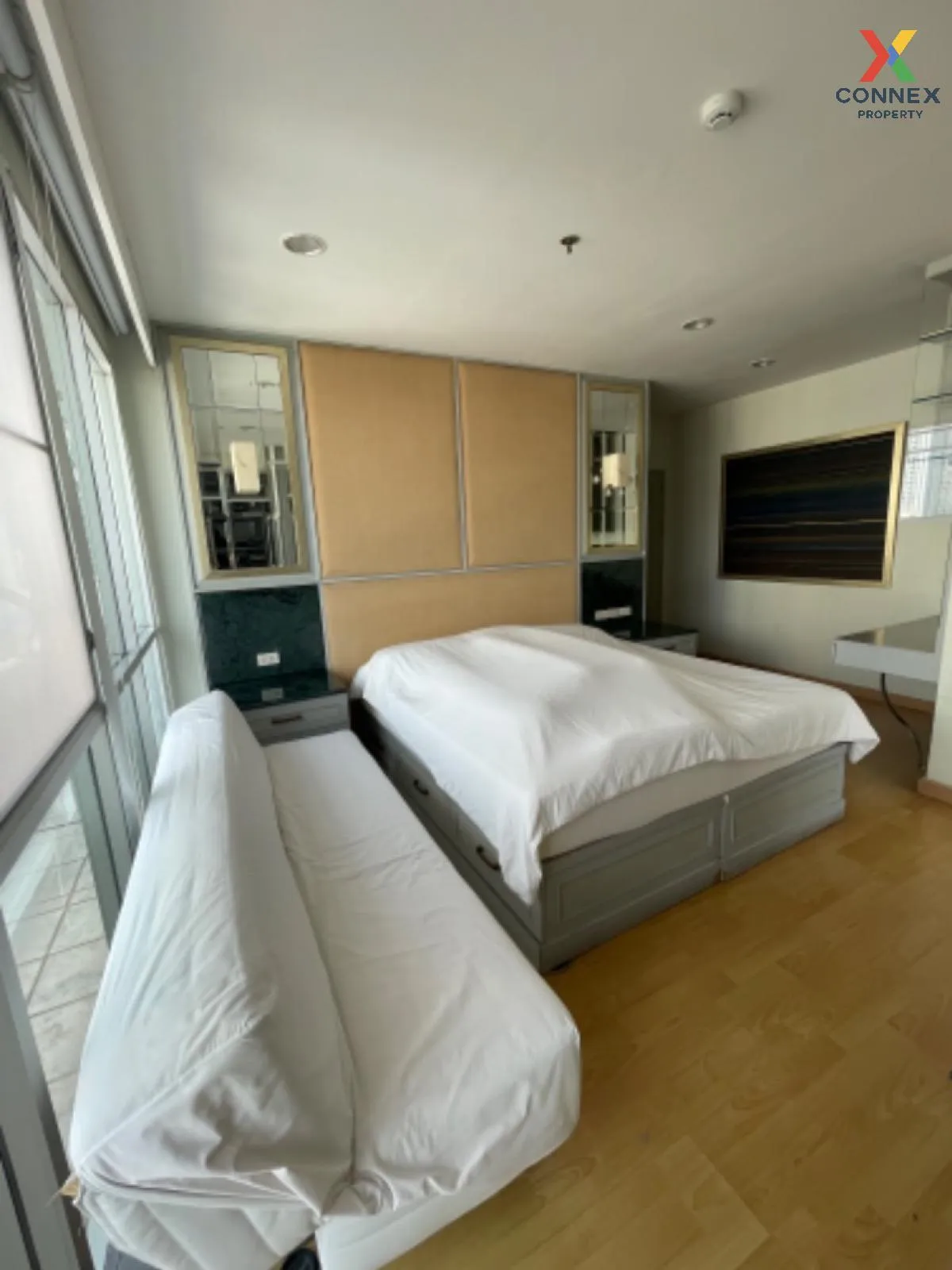 For Sale Condo , St. Louis Grand Terrace , BTS-Saint Louis , Yann 2