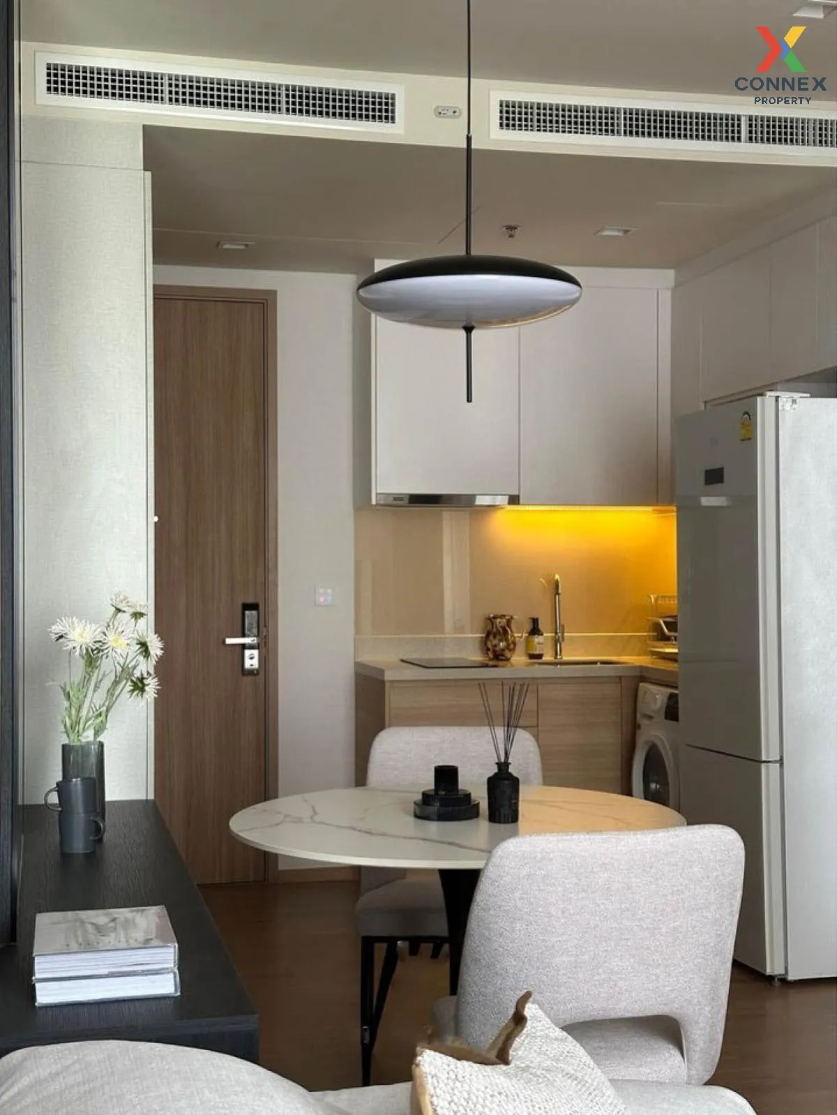 For Rent Condo , Noble Around Sukhumvit 33 , BTS-Phrom Phong , Kh 3