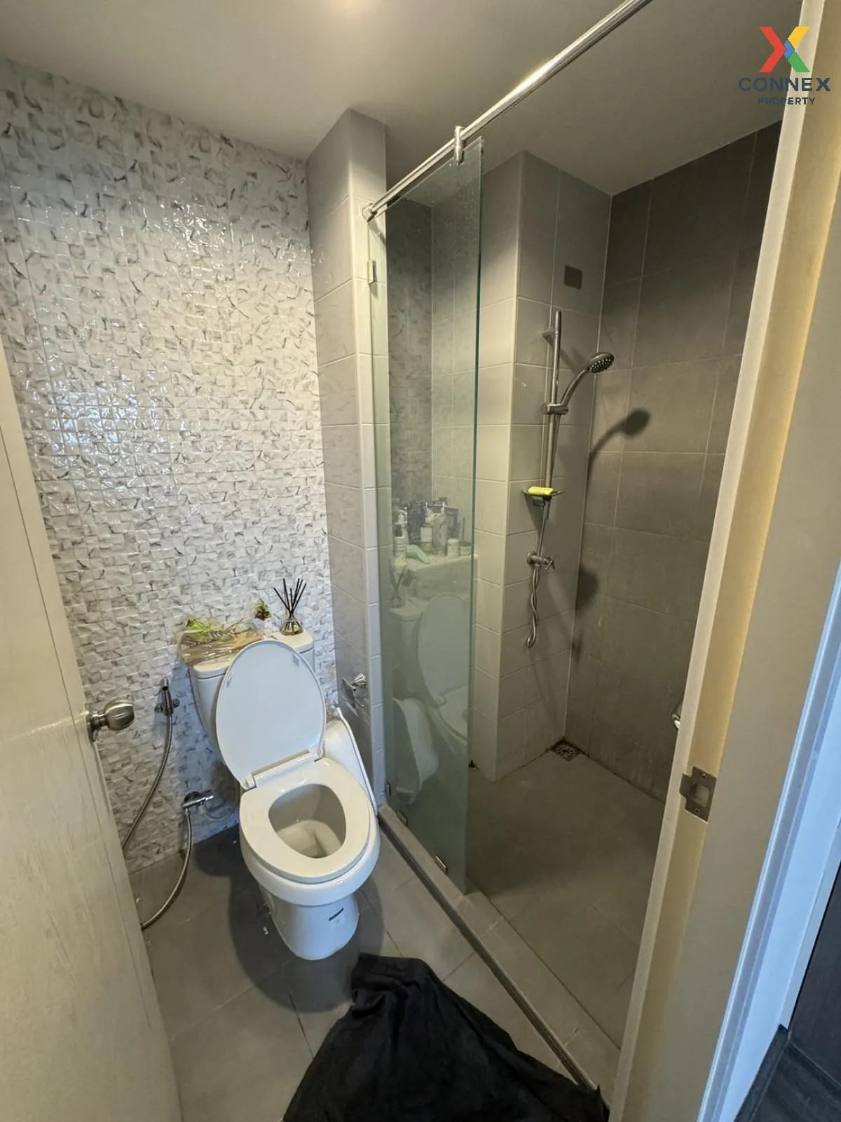 ขายคอนโด  เดอะ ทรัสต์ คอนโด เอราวัณ BTS-ช้างเอราวัณ ปากน้ำกระแส เ