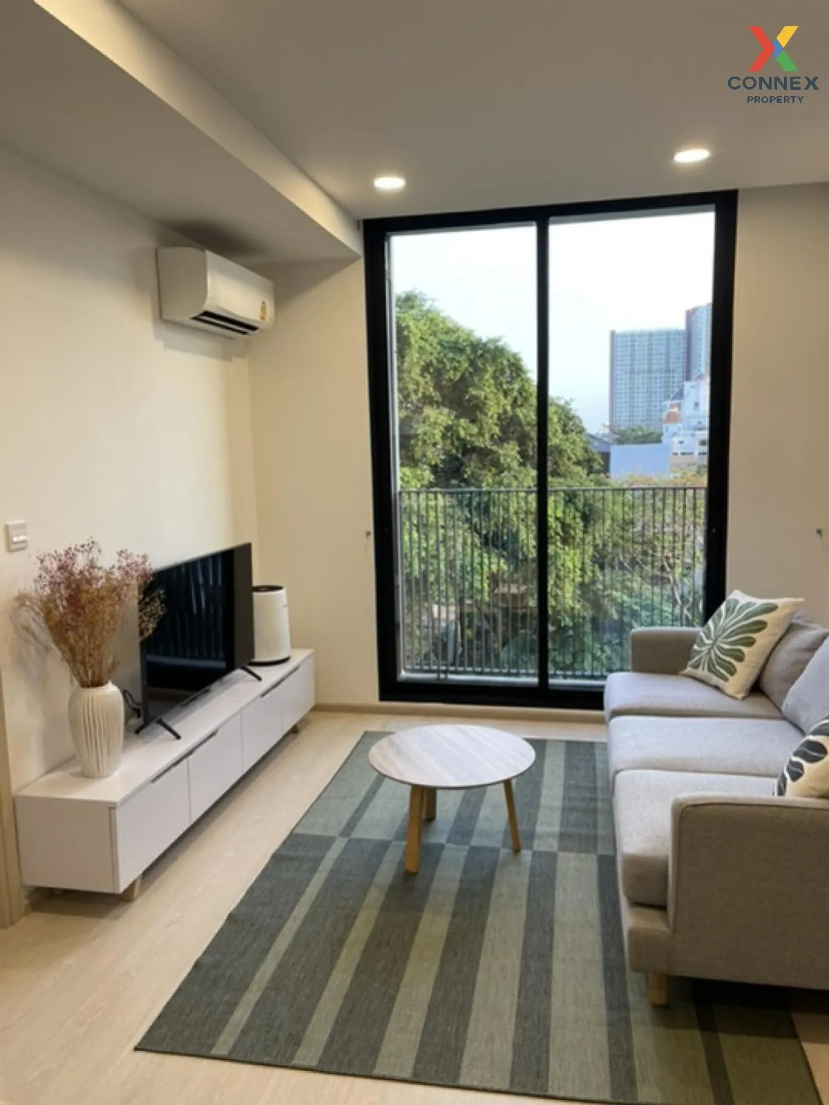 เช่าคอนโด   โนเบิล แอมเบียนส์ สุขุมวิท 42 BTS-เอกมัย พระโขนง เขต  1