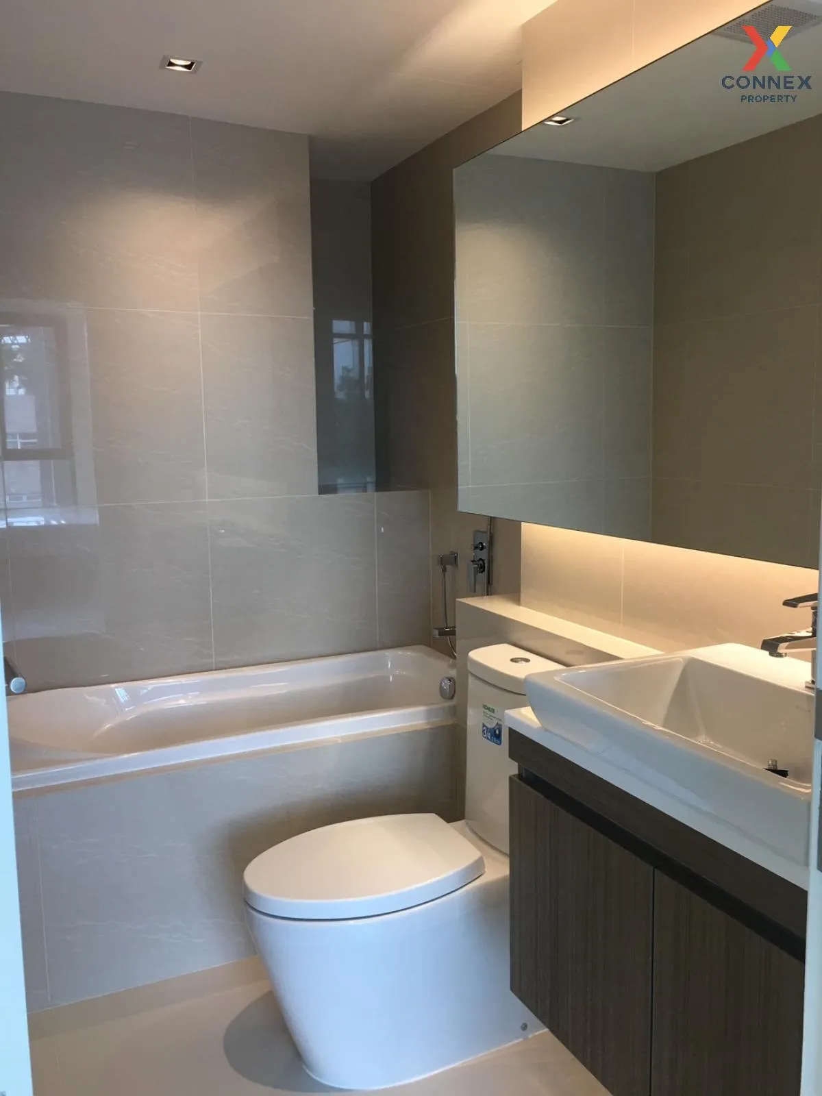 For Sale Condo , Vtara Sukhumvit 36 , BTS-Thong Lo , Phra Khanong For Sale Condo , Vtara Sukhumvit 36 , BTS-Thong Lo , Phra Khanong