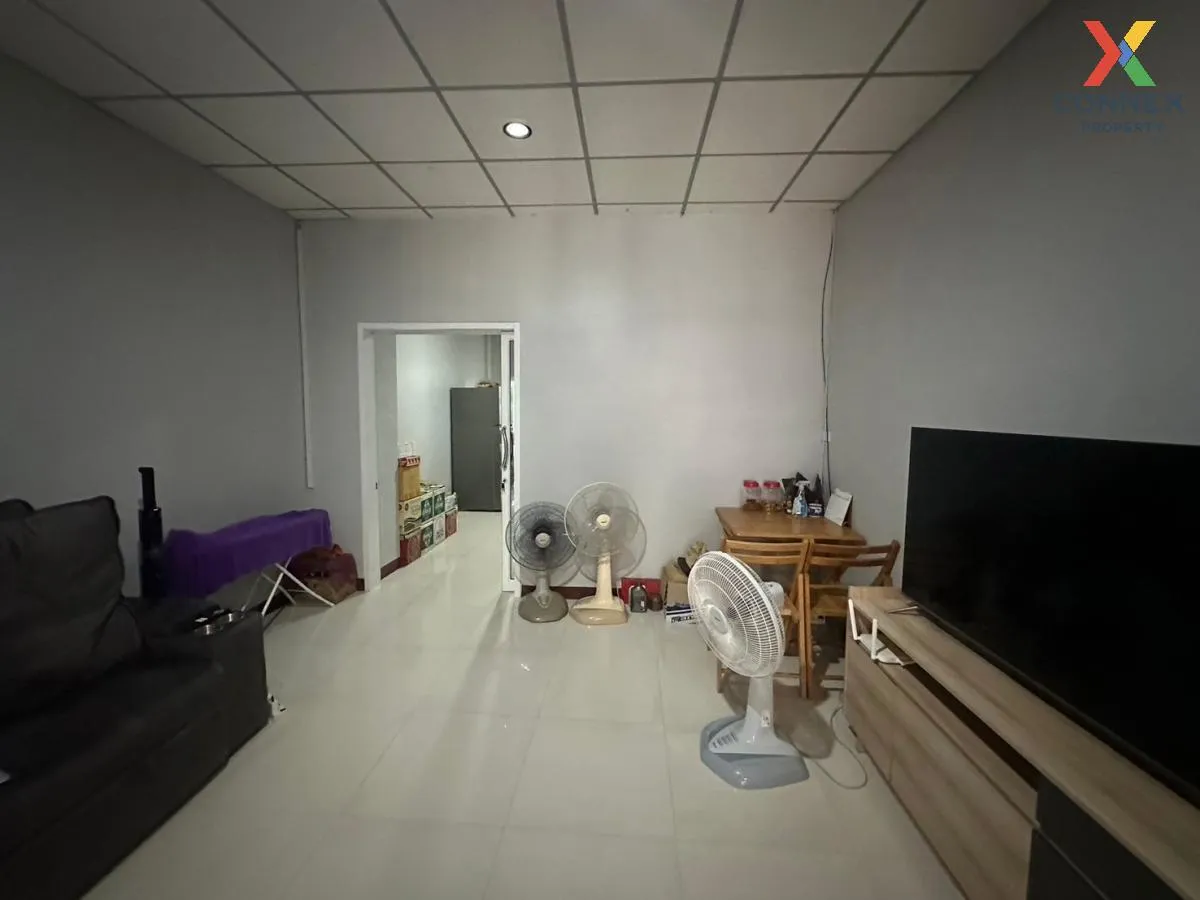For Sale Townhouse/Townhome  , Baan Tawanna Chatuchot 12 , O Ngoe 3