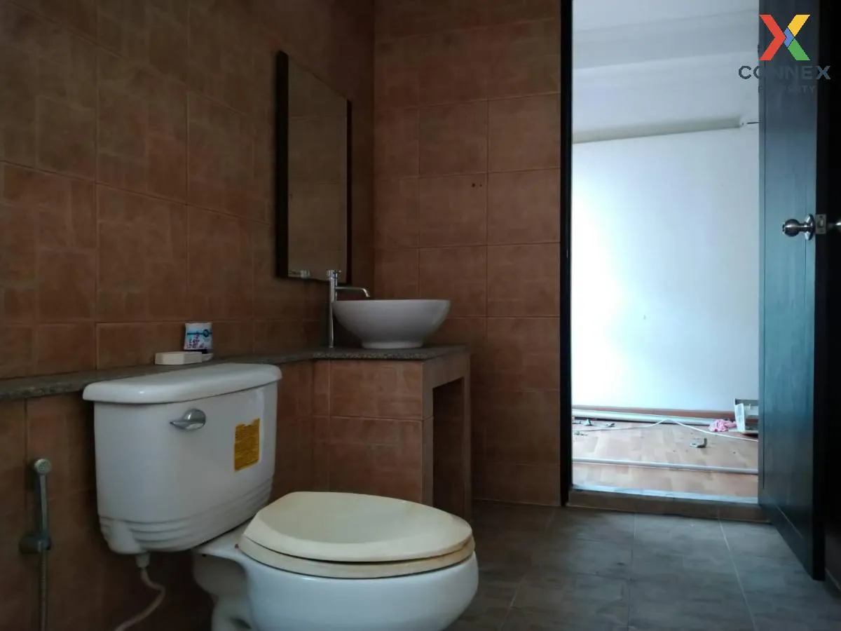 For Sale Home Office Phuket , nice view , high floor , corner uni