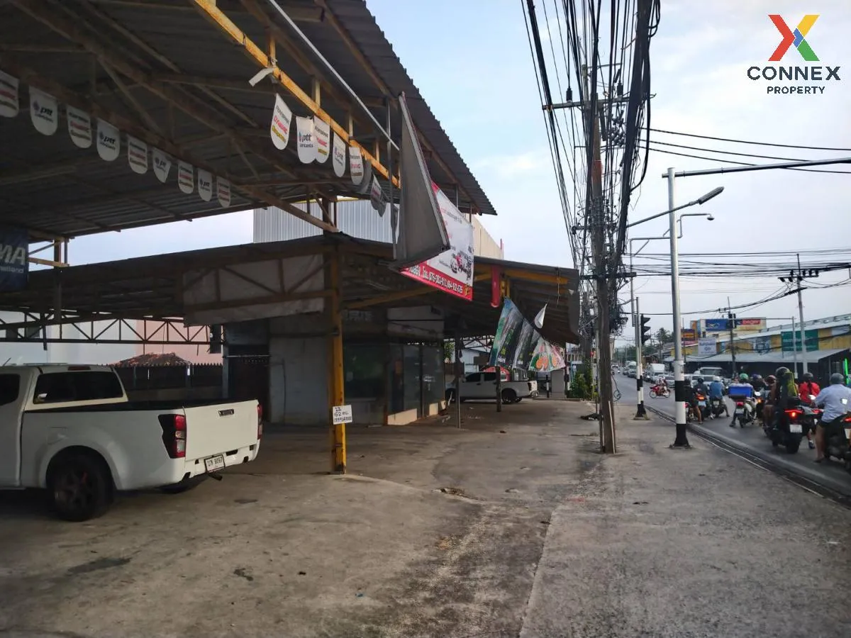 For Sale Land on main road Mueng Phuket , corner unit , wide fron