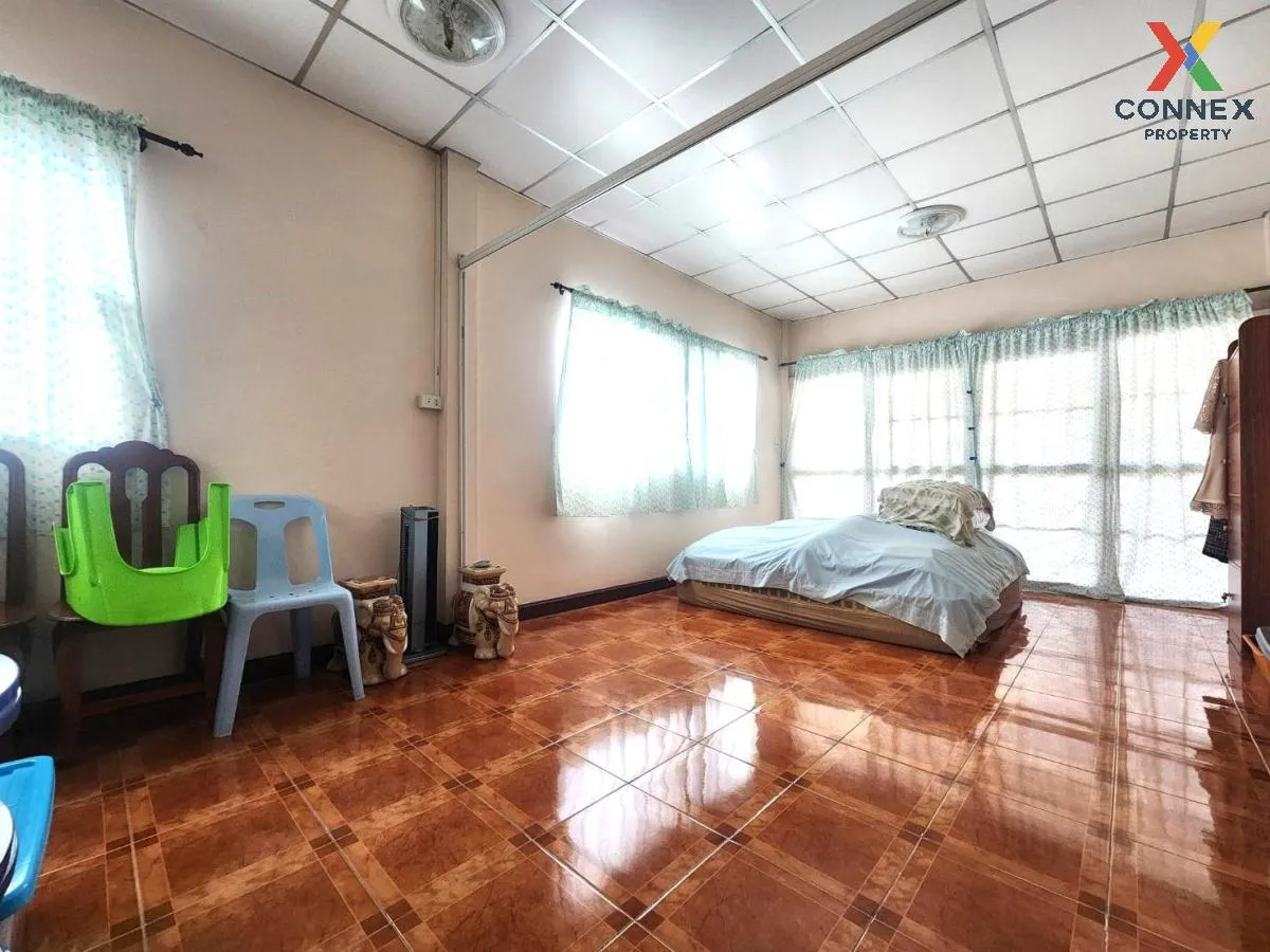 ขายบ้าน  หมู่บ้านเกษมทอง ซอยเพชรเกษม 114 หนองค้างพลู เขต หนองแขม 