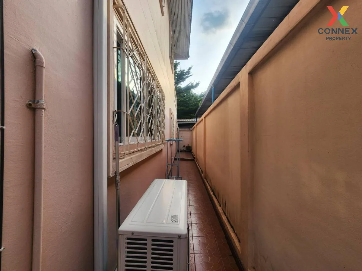 ขายบ้าน  หมู่บ้านเกษมทอง ซอยเพชรเกษม 114 หนองค้างพลู เขต หนองแขม 