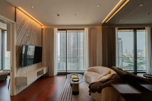 เช่าคอนโด  คุณ บาย ยู BTS-ทองหล่อ คลองตันเหนือ เขต วัฒนา กรุงเทพ CX-97512