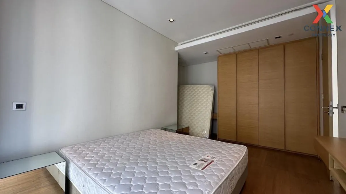 ขายคอนโด  ศาลาแดง เรสซิเดนซ์ BTS-ศาลาแดง สีลม เขต บางรัก กรุงเทพ  ขายคอนโด  ศาลาแดง เรสซิเดนซ์ BTS-ศาลาแดง สีลม เขต บางรัก กรุงเทพ  2