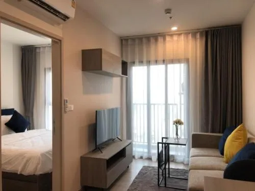 เช่าคอนโด  เดอะ เบส เพชรบุรี - ทองหล่อ MRT-เพชรบุรี บางกะปิ เขต ห้วยขวาง กรุงเทพ CX-97600