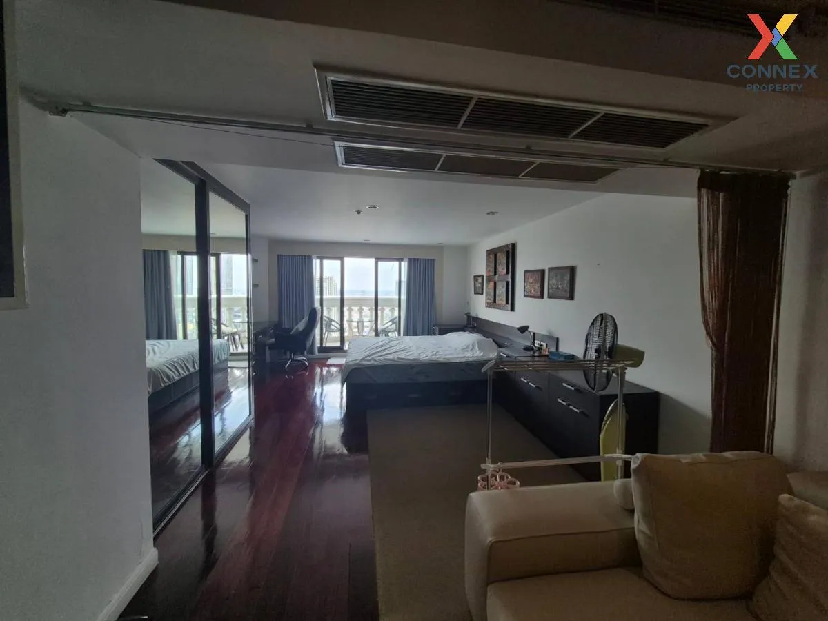 For Sale Condo , State Tower , BTS-Saphan Taksin , Silom , Bang R For Sale Condo , State Tower , BTS-Saphan Taksin , Silom , Bang R