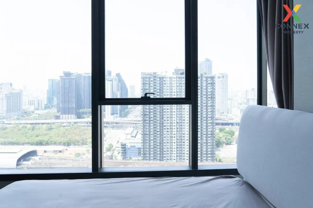 เช่าคอนโด  ดิ เอส แอท สิงห์คอมเพล็กซ์ MRT-เพชรบุรี บางกะปิ เขต ห้