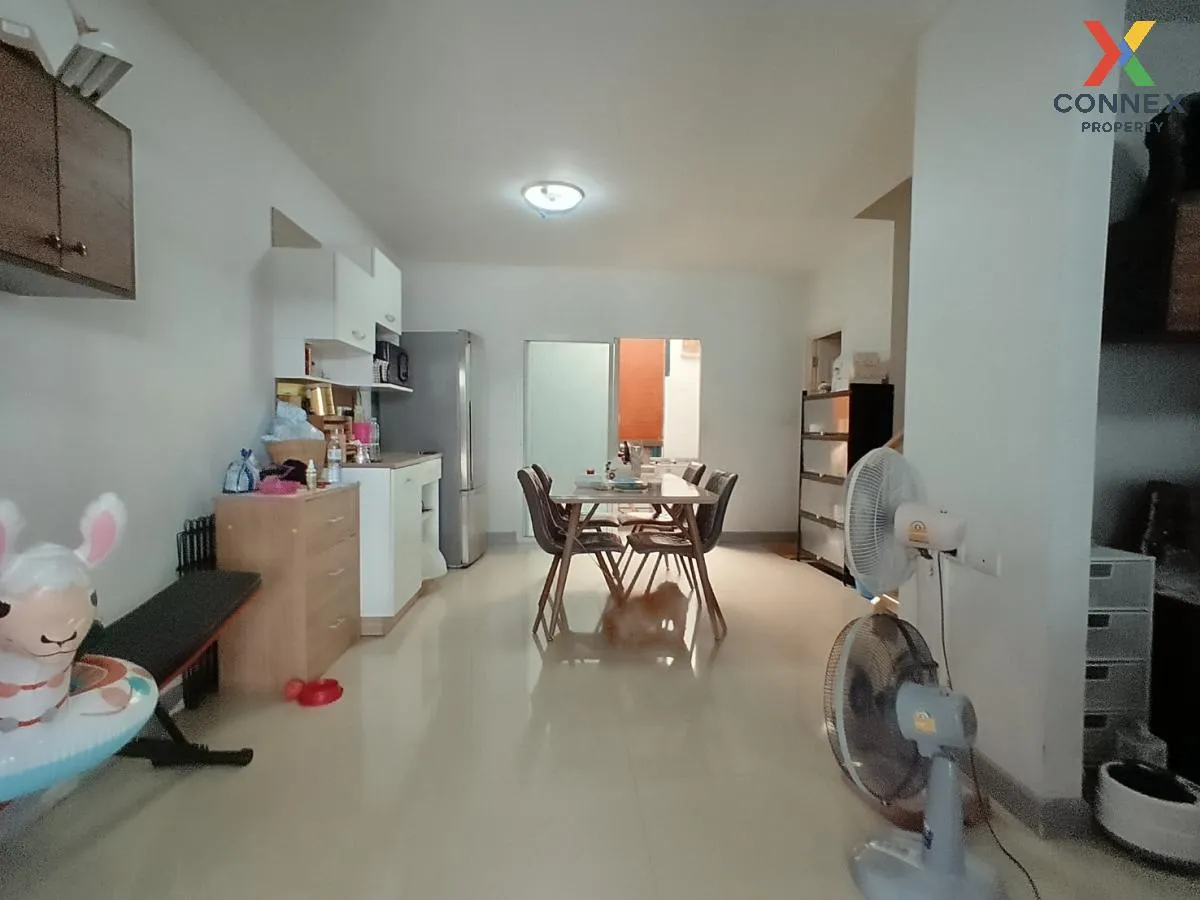 ขายทาวน์เฮ้าส์/ทาวน์โฮม  เดอะคัลเลอร์ส พรีเมียม วงแหวน-รามอินทรา  3