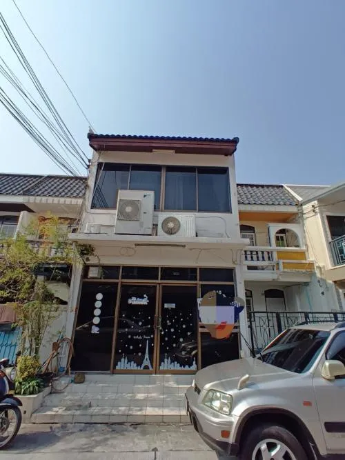 ขายทาวน์เฮ้าส์/ทาวน์โฮม  บ้านแกรนด์วิลเลจ ลาดพร้าว 80/3 วังทองหลาง เขต วังทองหลาง กรุงเทพ CX-97654 ขายทาวน์เฮ้าส์/ทาวน์โฮม  บ้านแกรนด์วิลเลจ ลาดพร้าว 80/3 วังทองหลาง เขต วังทองหลาง กรุงเทพ CX-97654