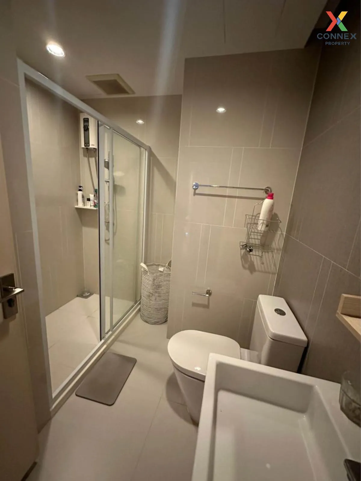 เช่าคอนโด  เดอะคีย์ สาทร - เจริญราษฎร์ BTS-สุรศักดิ์ บางโคล่ เขต 