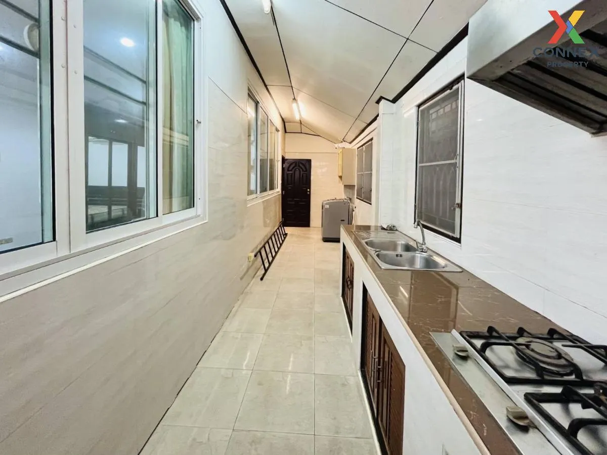 For Sale House , Tubkeaw , wide frontage , Bang Chak , Phra Khano