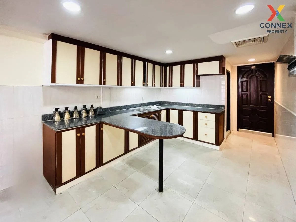 For Sale House , Tubkeaw , wide frontage , Bang Chak , Phra Khano