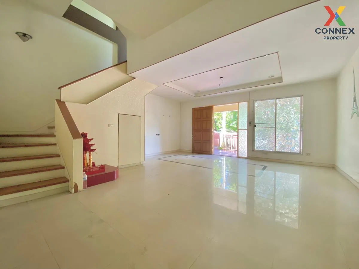 For Sale Townhouse/Townhome  ,  Baan Klang Muang The Royal Monaco