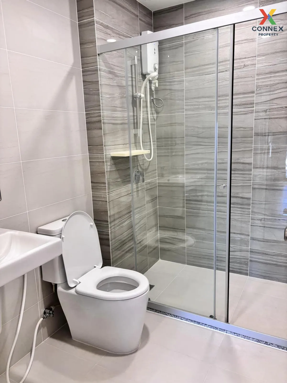 เช่าคอนโด  ศุภาลัย ลอฟท์ ประชาธิปก-วงเวียนใหญ่ BTS-วงเวียนใหญ่ สม