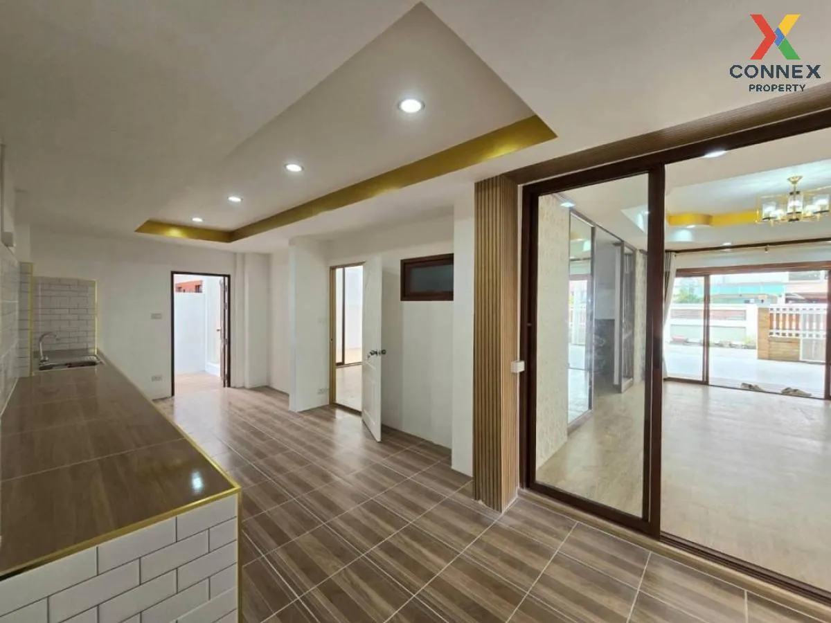 For Sale House , Baan Buathong 4 Baan Kluay-Sai Noi , corner unit For Sale House , Baan Buathong 4 Baan Kluay-Sai Noi , corner unit