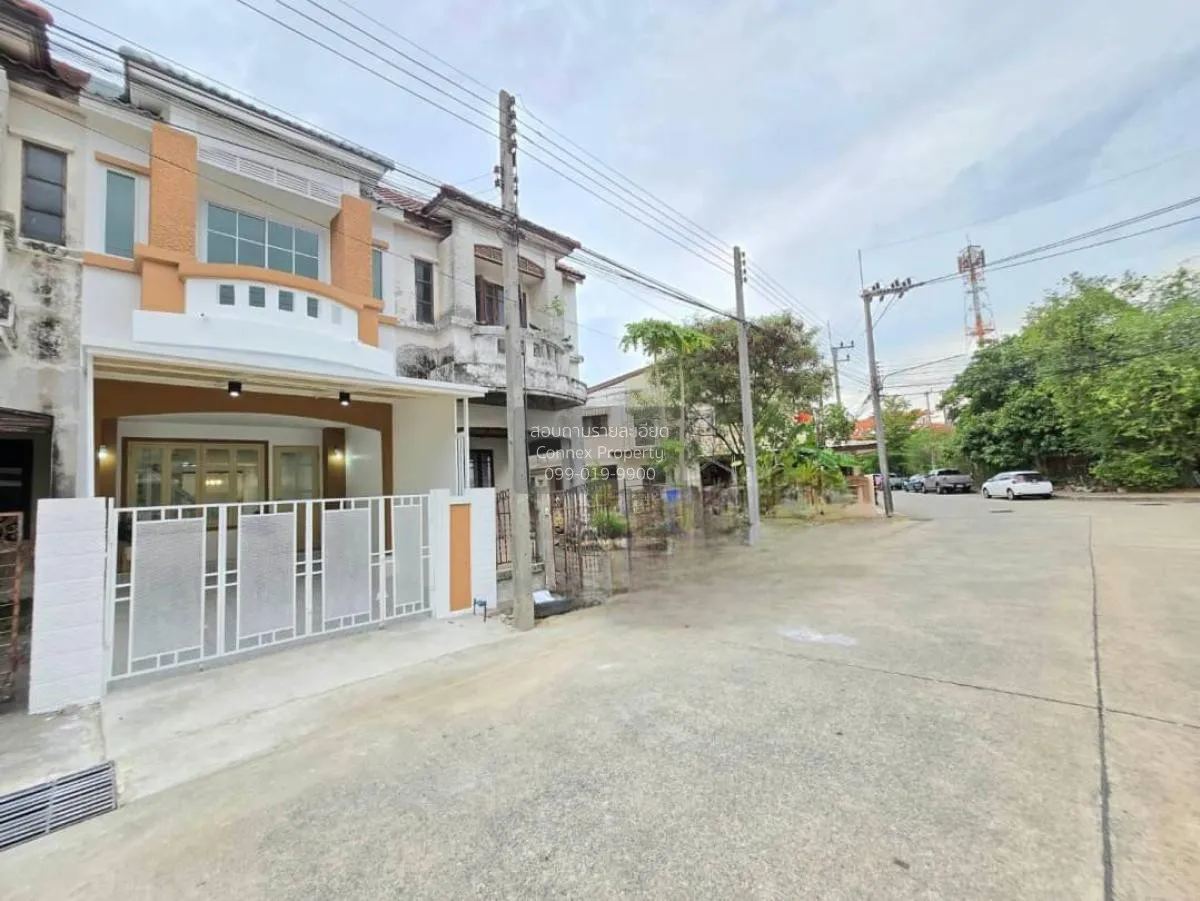 ขายทาวน์เฮ้าส์/ทาวน์โฮม  หมู่บ้านปาริชาติ 345 รีโนเวทใหม่ คลองสี่ 1