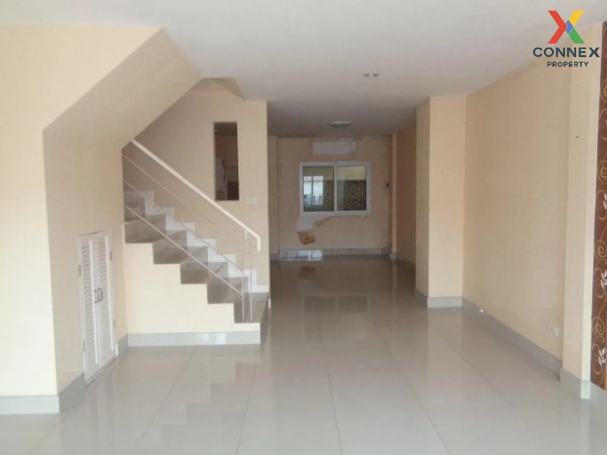 For Sale Townhouse/Townhome  , Patagonia Safari - Lieb Khlong Son 1