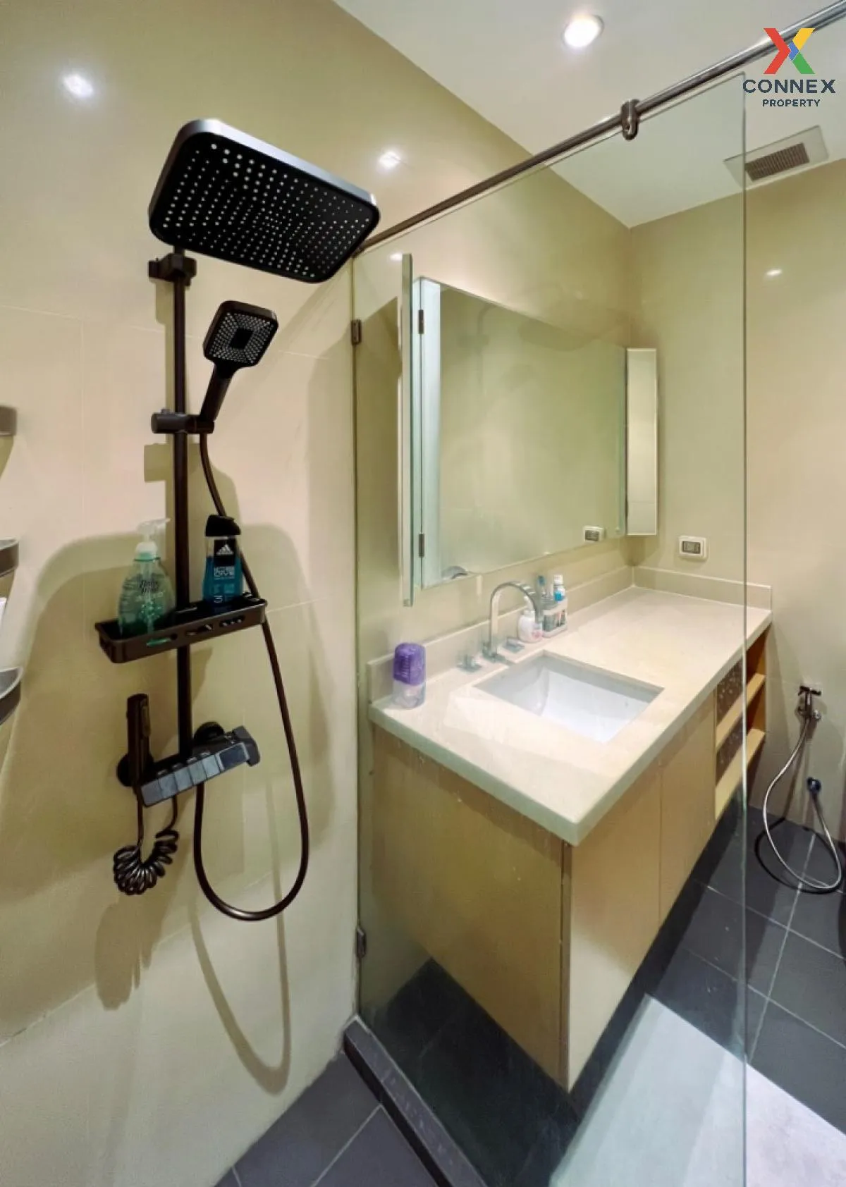 For Rent Condo , Wind Ratchayothin , BTS-Phahon Yothin 24 , Lat Y