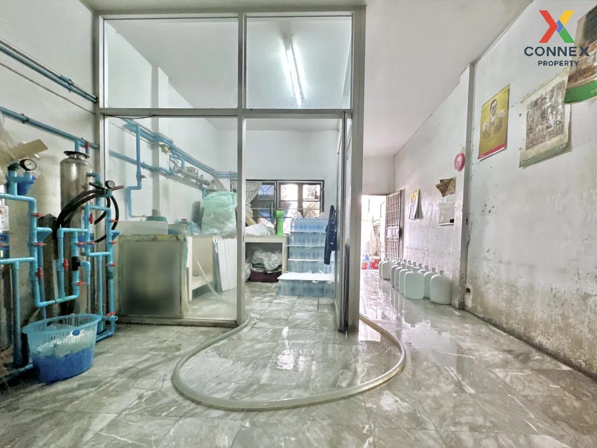 For Sale Townhouse/Townhome  , Somjai Village , Dok Mai , Prawet 