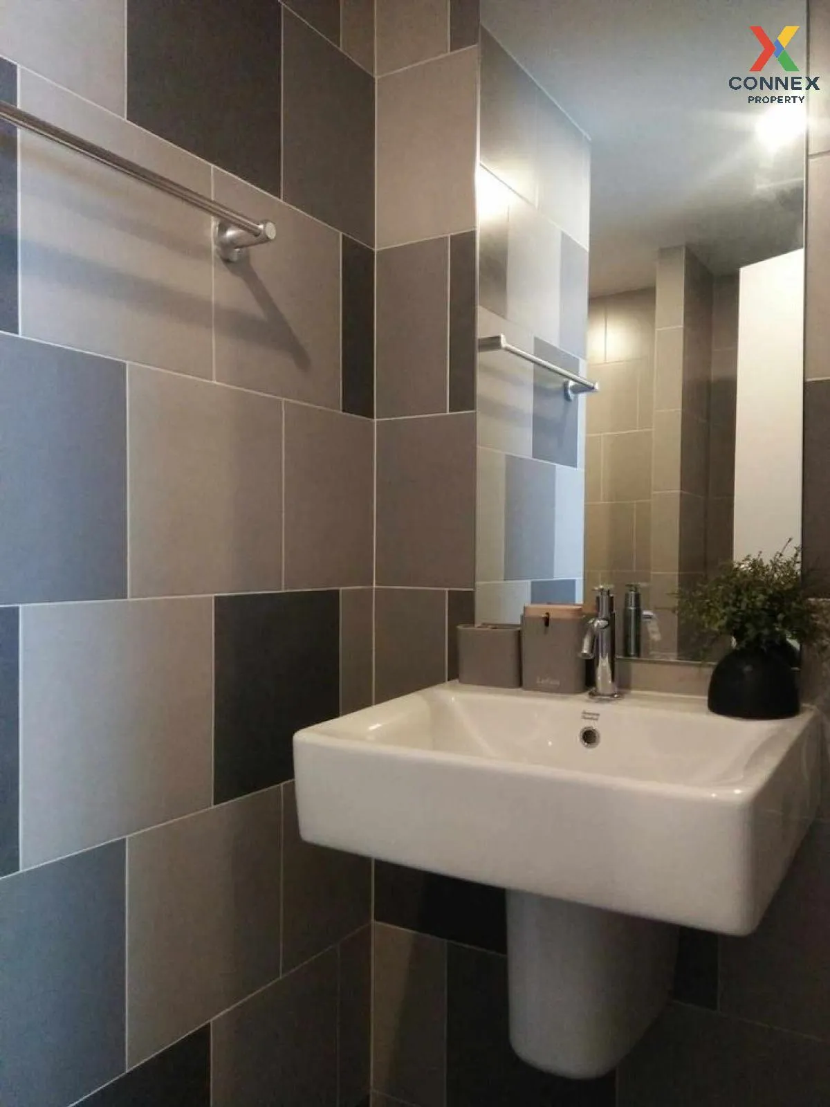 ขายคอนโด  ชีวาทัย เพชรเกษม 27 BTS-บางหว้า บางหว้า เขต ภาษีเจริญ ก