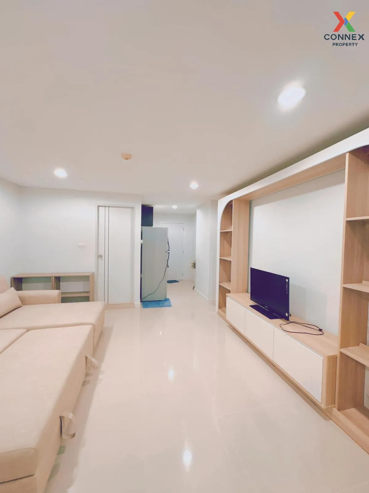 เช่าคอนโด  ไอทีเอฟ ทาวน์เวอร์ BTS-ช่องนนทรี สีลม เขต สาทร กรุงเทพ 3