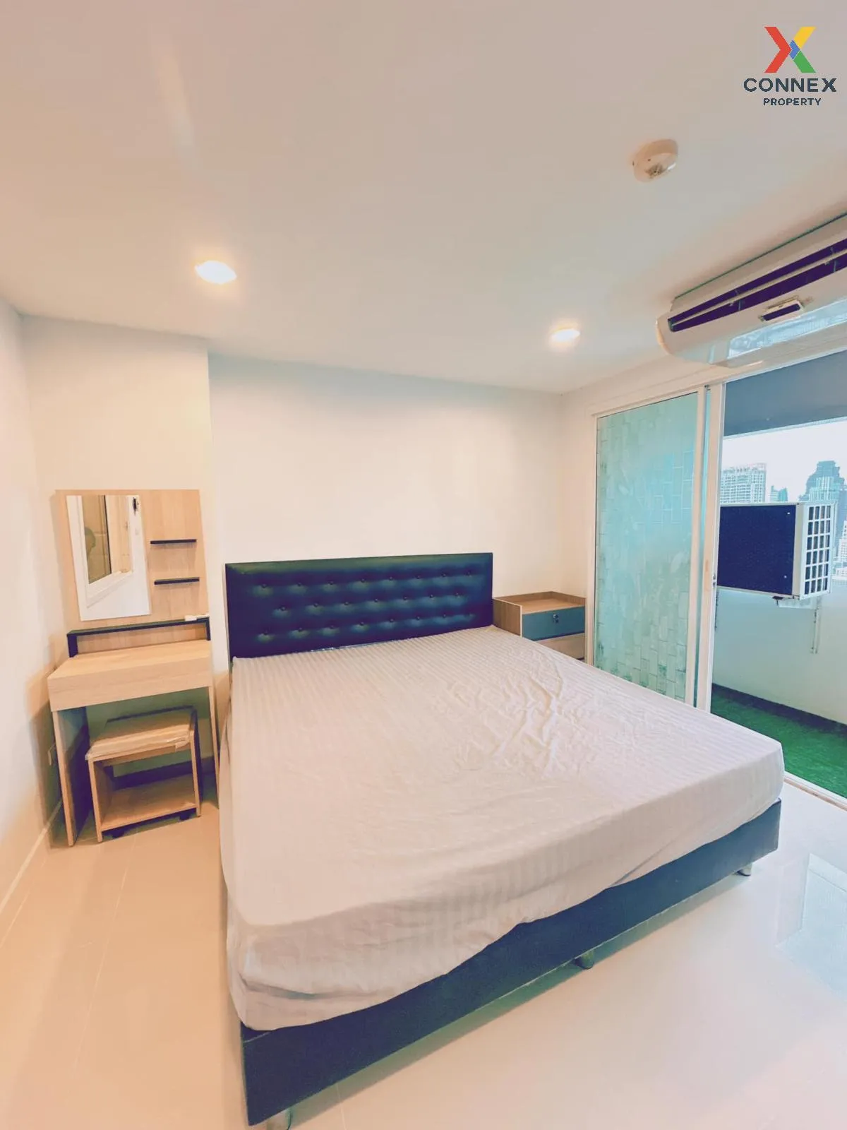 เช่าคอนโด  ไอทีเอฟ ทาวน์เวอร์ BTS-ช่องนนทรี สีลม เขต สาทร กรุงเทพ