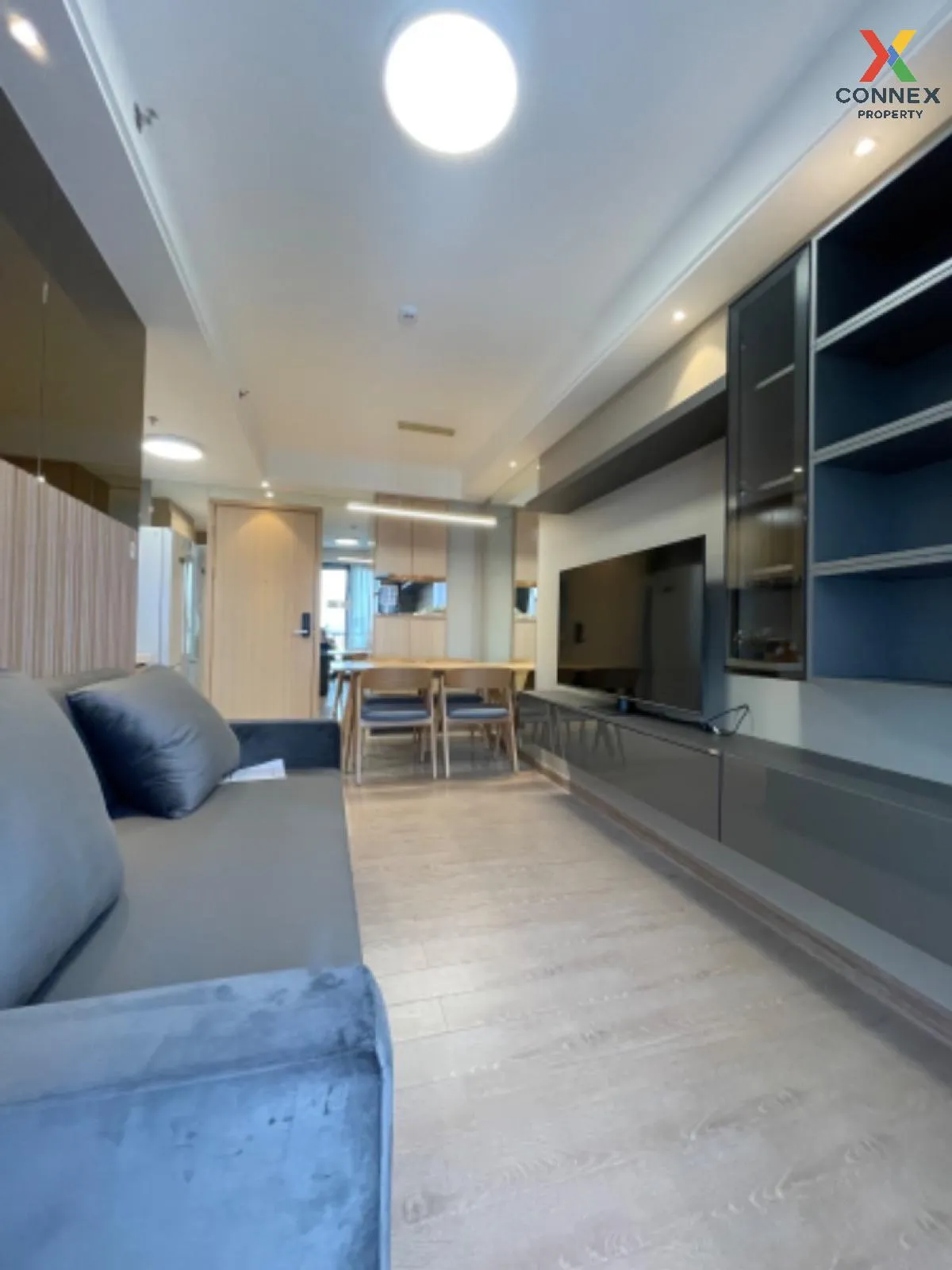 เช่าคอนโด  รีเกิล สาทร - นราธิวาส BTS-ช่องนนทรี ทุ่งมหาเมฆ เขต สา 3