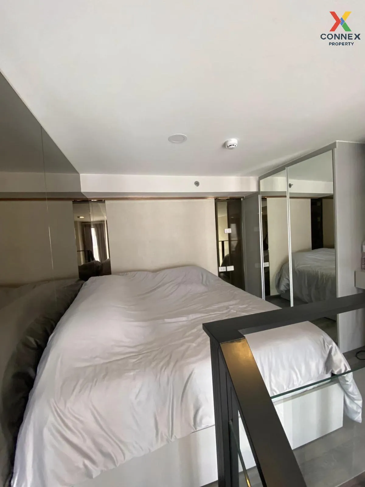 เช่าคอนโด  ไนท์บริดจ์ สเปซ รัชโยธิน ดูเพล็กซ์ BTS-พหลโยธิน 24 จตุ 4